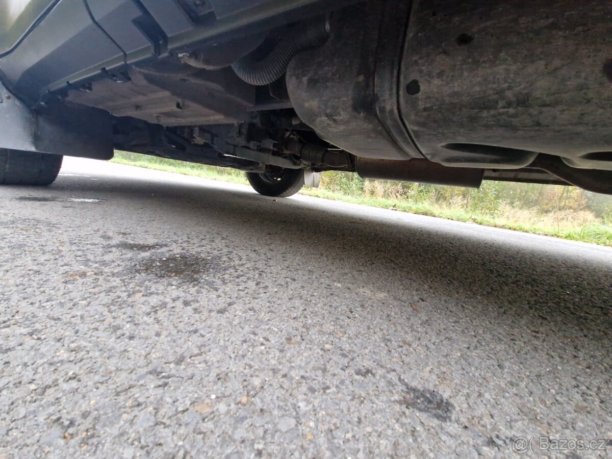 Daily 2,3 110kw - pouze 110 . 000 km - 6