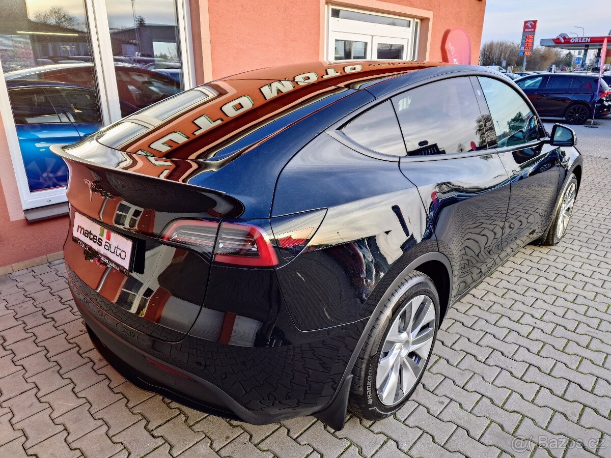 Tesla Model Y 2023 Standard Range 220 kW - 6