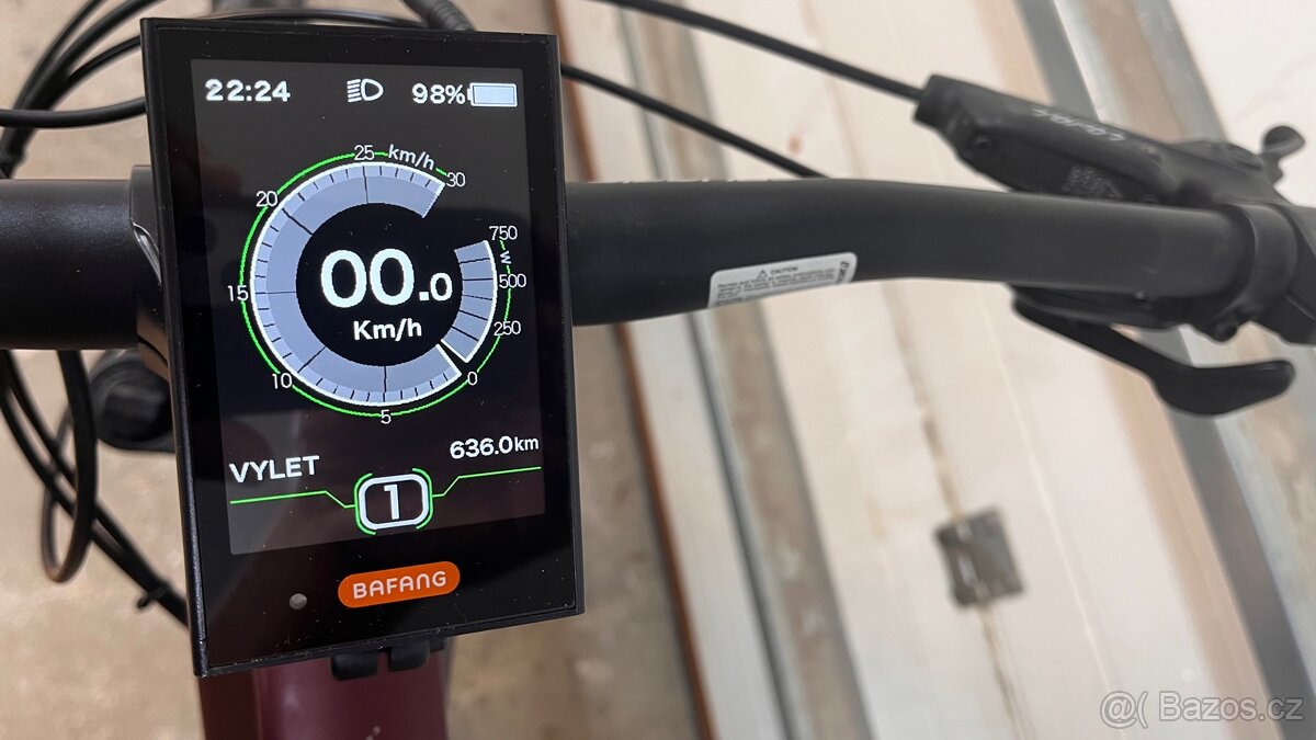 Crussis ONE-Largo 7.8-M - 6