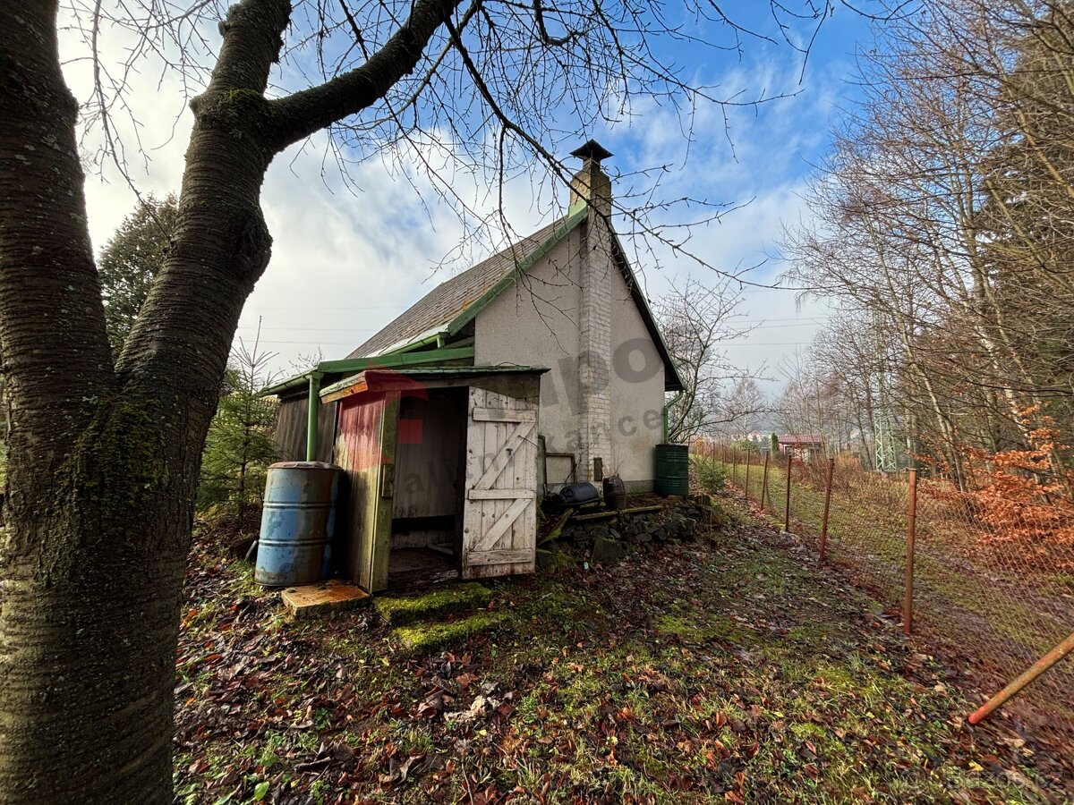 Prodej chaty 28m2, pozemek 485m2 v Žacléři - 6