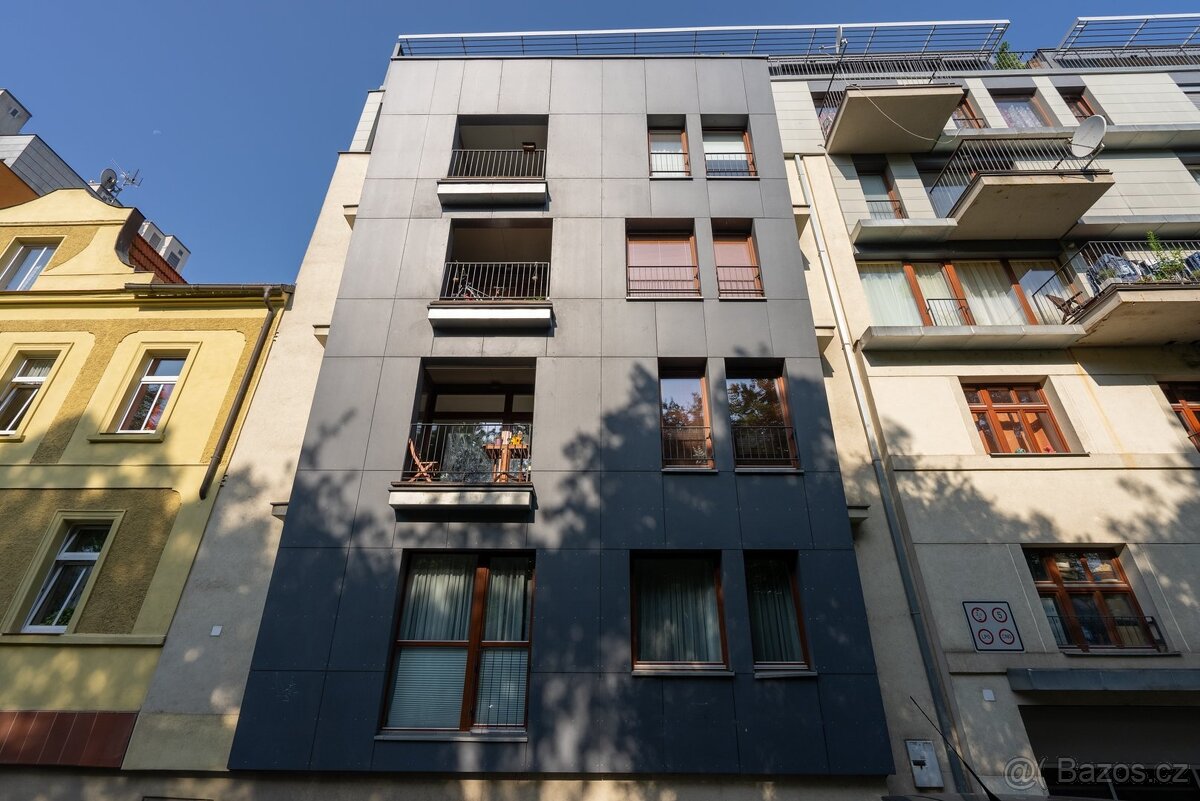 Nadstandardní mezonetový byt 3+kk se 2 terasami a panoramati - 6