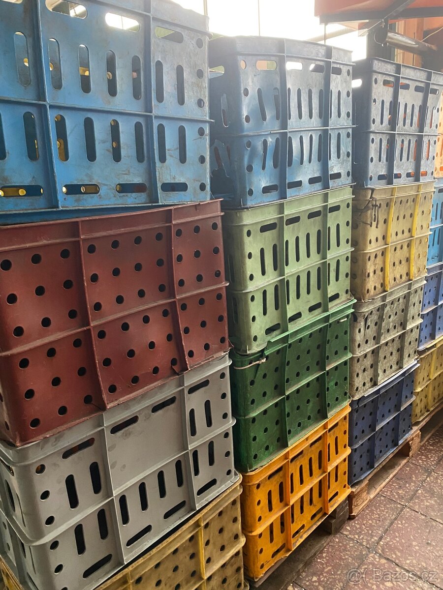 VELKÉ PLASTOVÉ PŘEPRAVKY , KOŠE STOHOVATELNÉ - 6