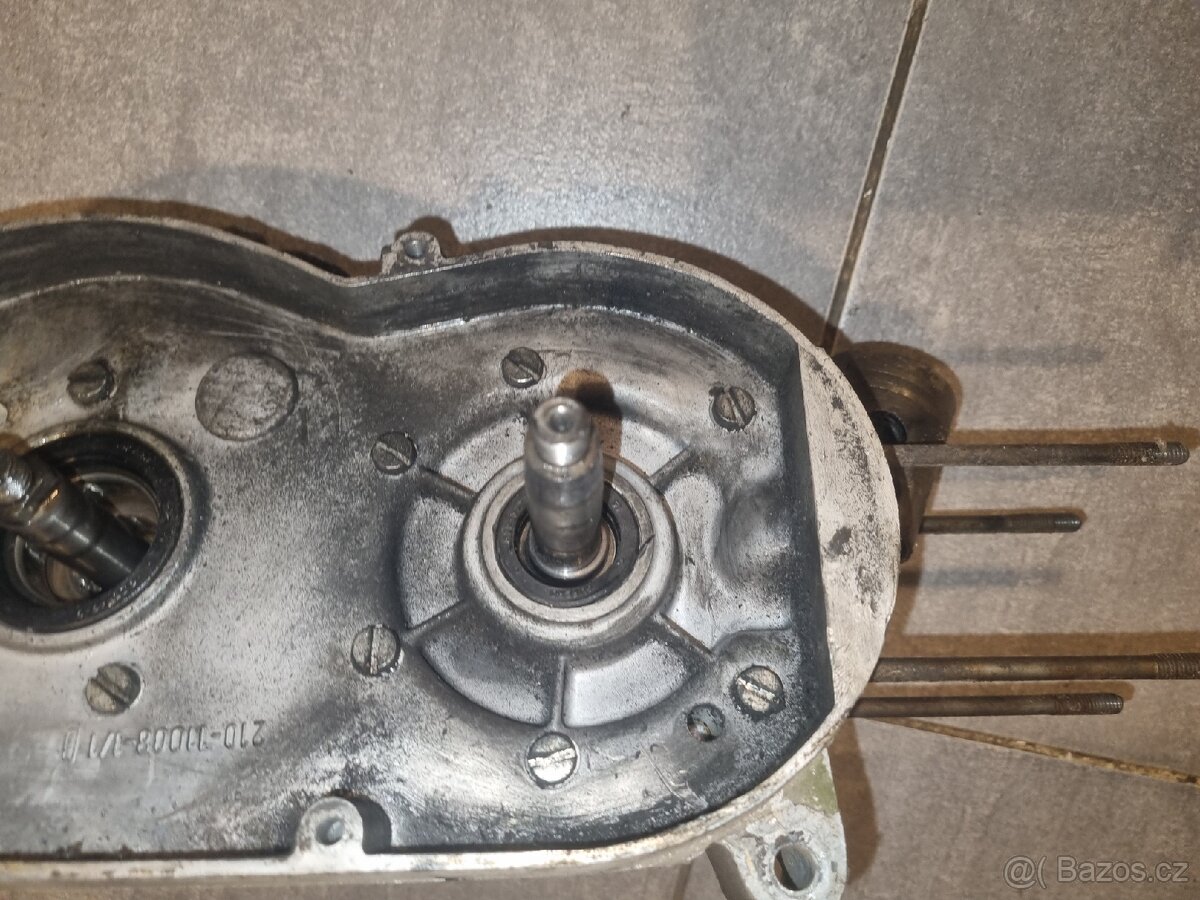 Polomotor babetta 210 - 6