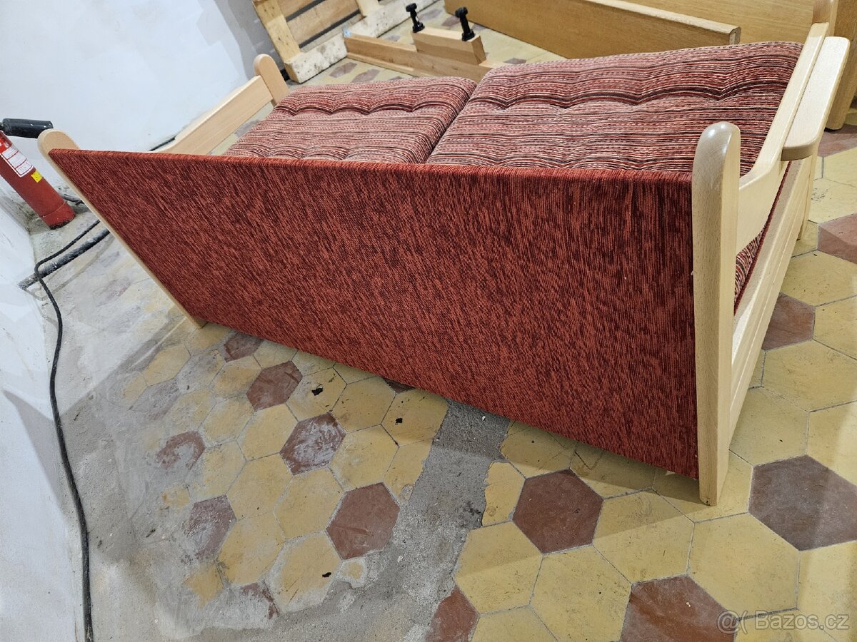 Rozkládací sedačka / postel - 6