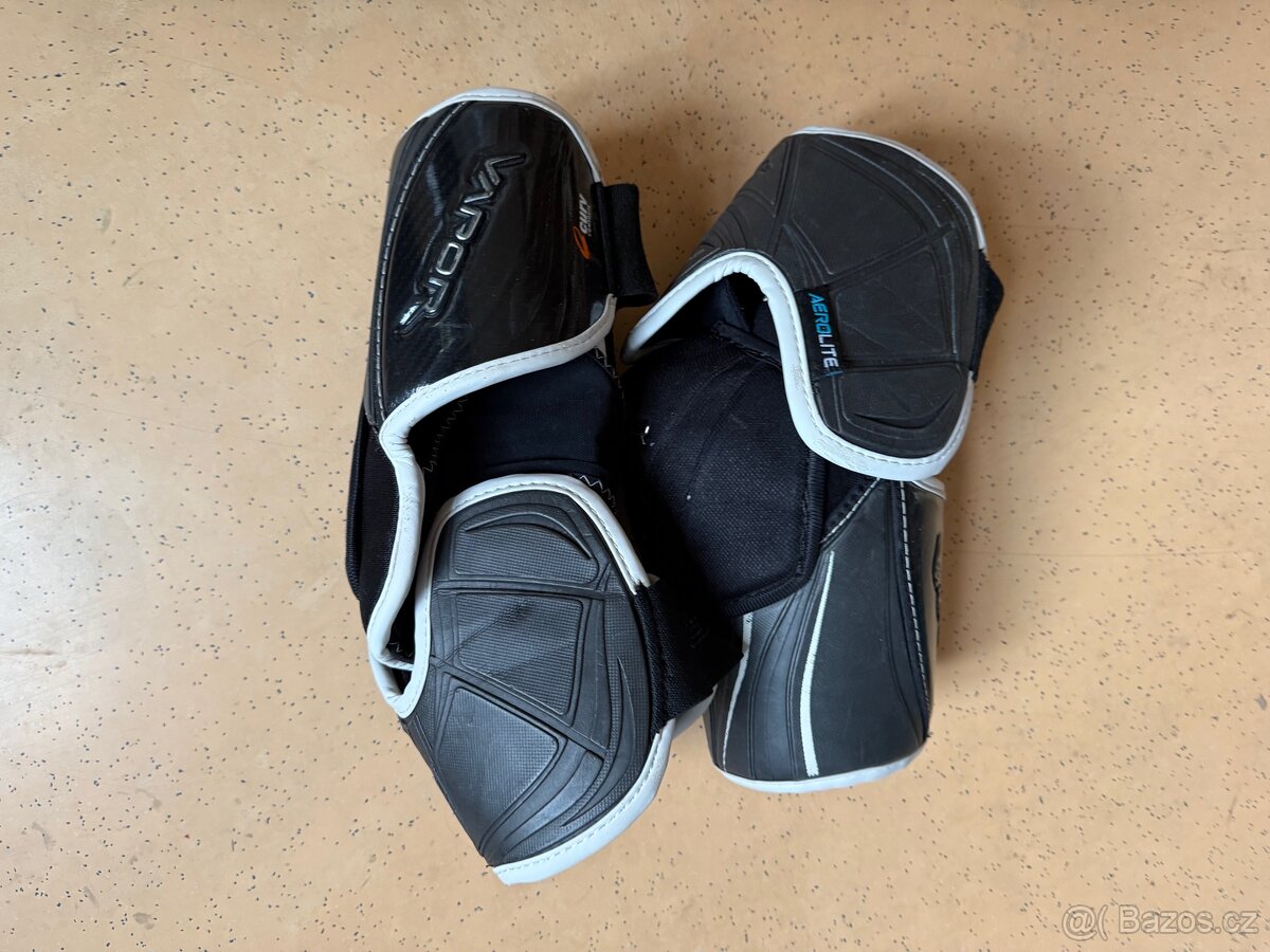 Hokejová výstroj (i jednotlivě) 176-188cm za 8000Kč - 6