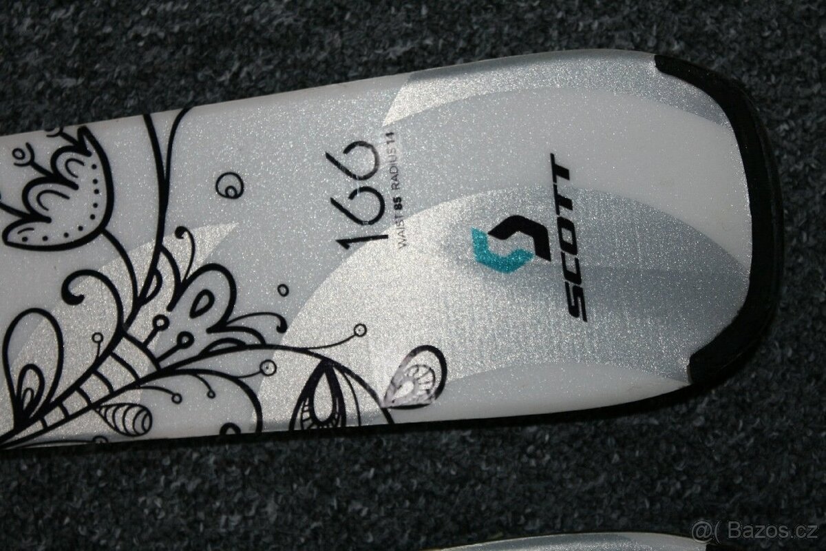 lyže freeride , freestyle Scott Luna 166 cm - 6