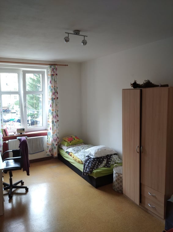 Hledá se spolubydlící - 6