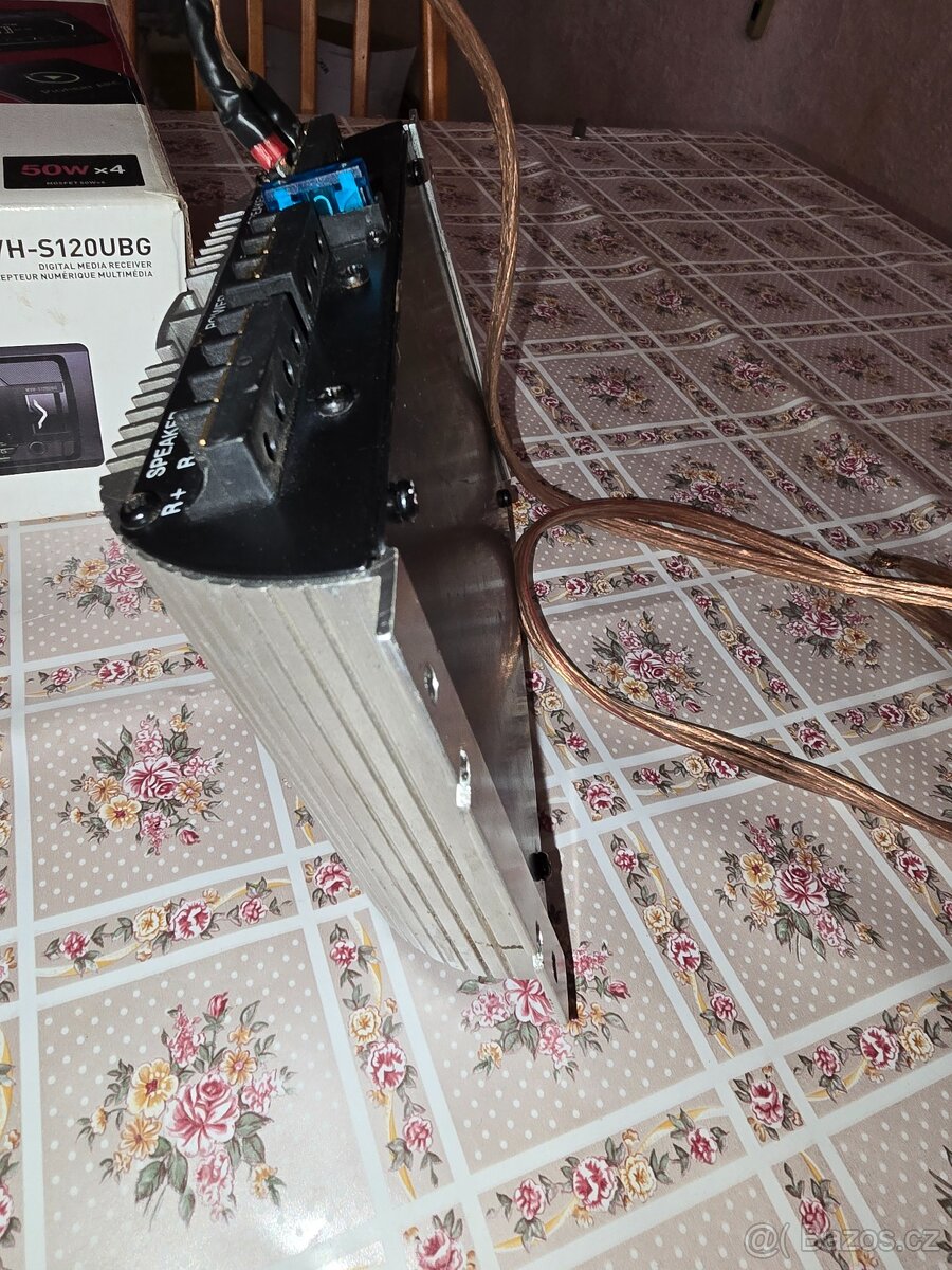 Dobrý den prodám autoradio pioneer - 6
