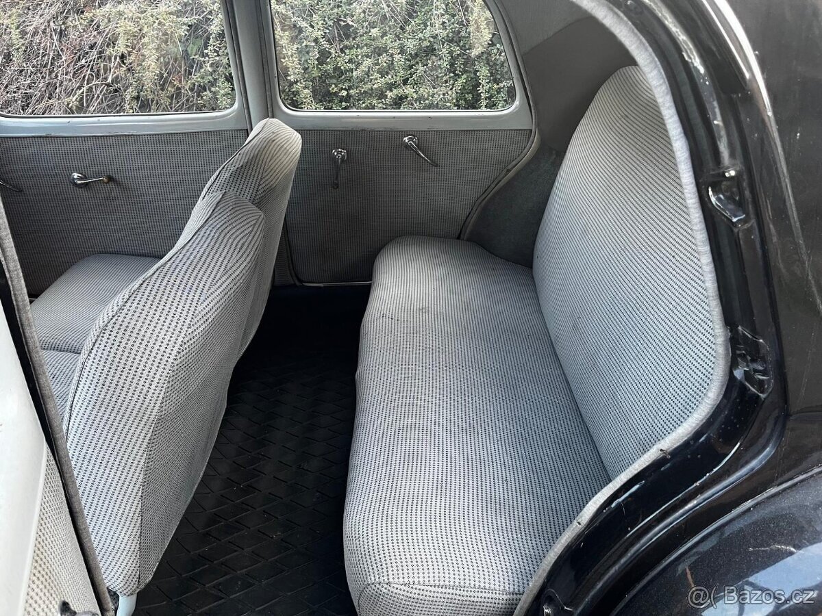 Citroen 11 CV - veterán - 6