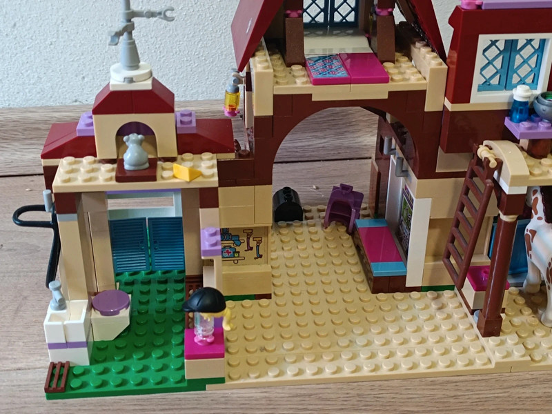 LEGO Friends 41126 jezdecký klub - 6