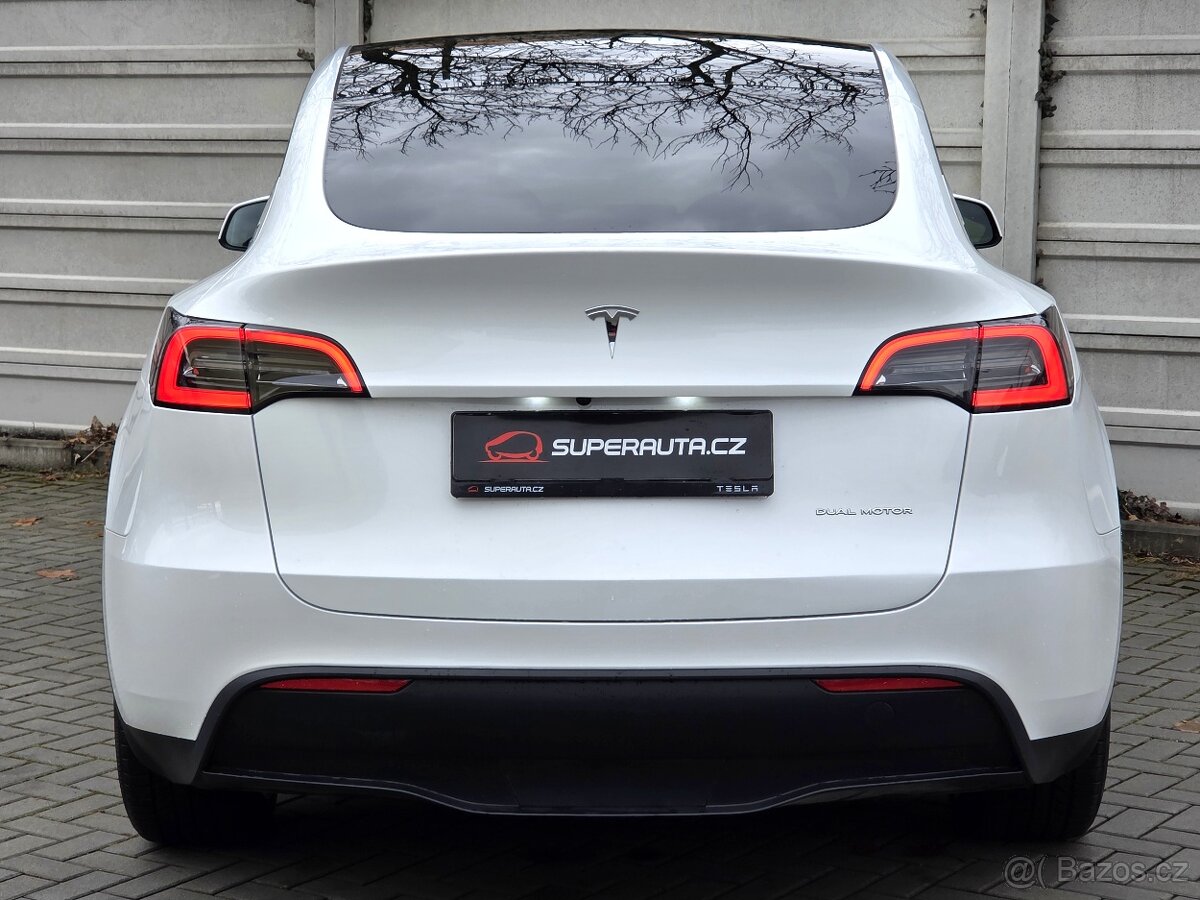 Tesla Model Y AWD Long Range Záruka SOH 96% - 6