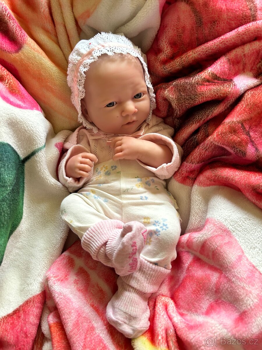 Realistická panenka,podobná reborn. - 6
