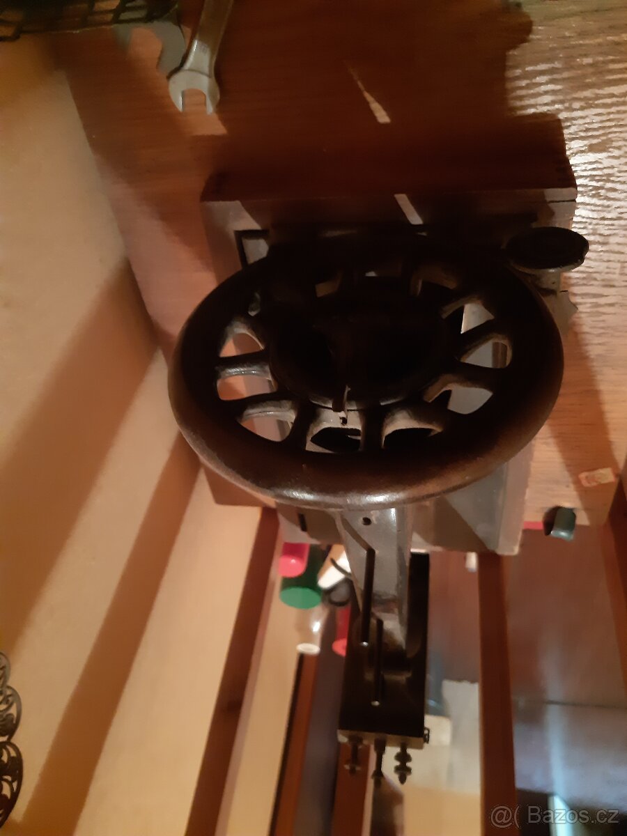 Prodám šicí stroj SEWING MACHINE - 6