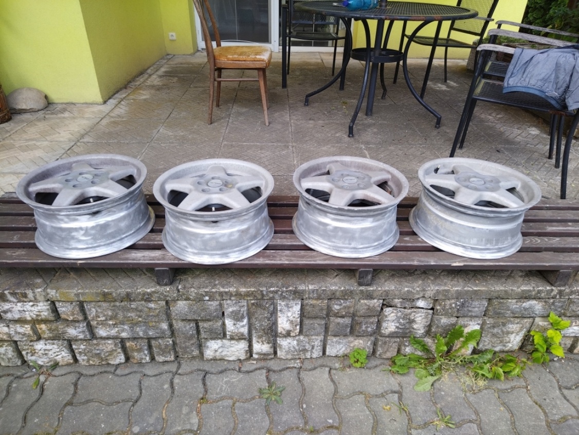 ALU disky DEZENT - 5x100 R15 ET38 - 6