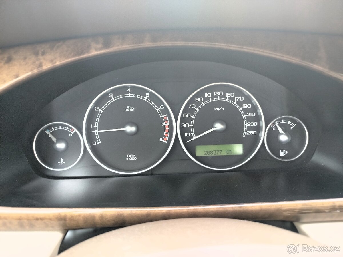 Jaguar X-Type, 2.5 V6 AWD-AKCE Nový rok - 6