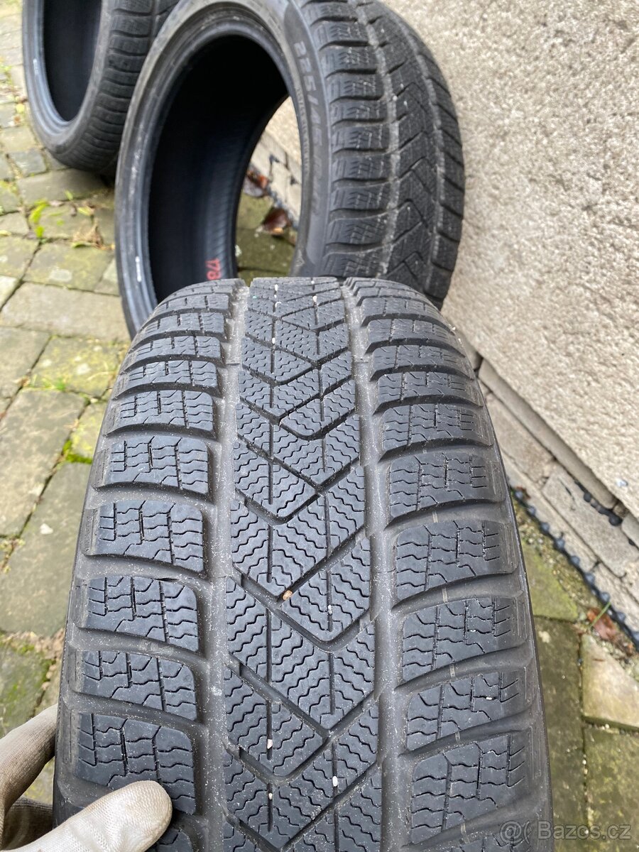 Zimní pneu Pirelli Sottozero 3 - 6