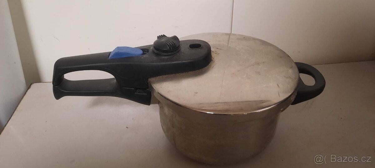 Tlakový hrnec (papiňák) objem 4L a 2,7L - 6