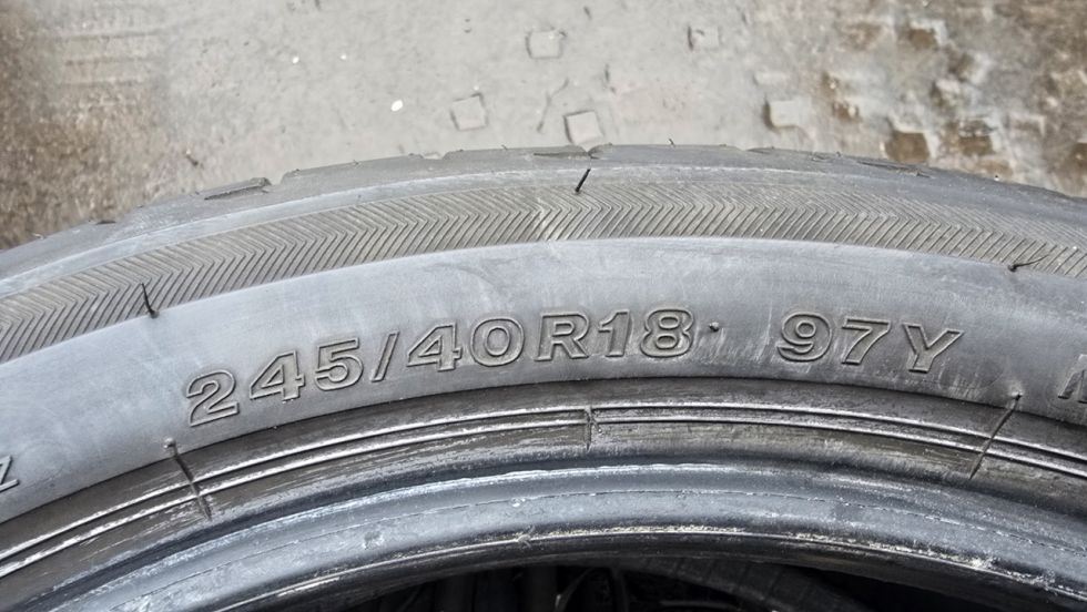 Letní pneu 245/40/18 Bridgestone - 6