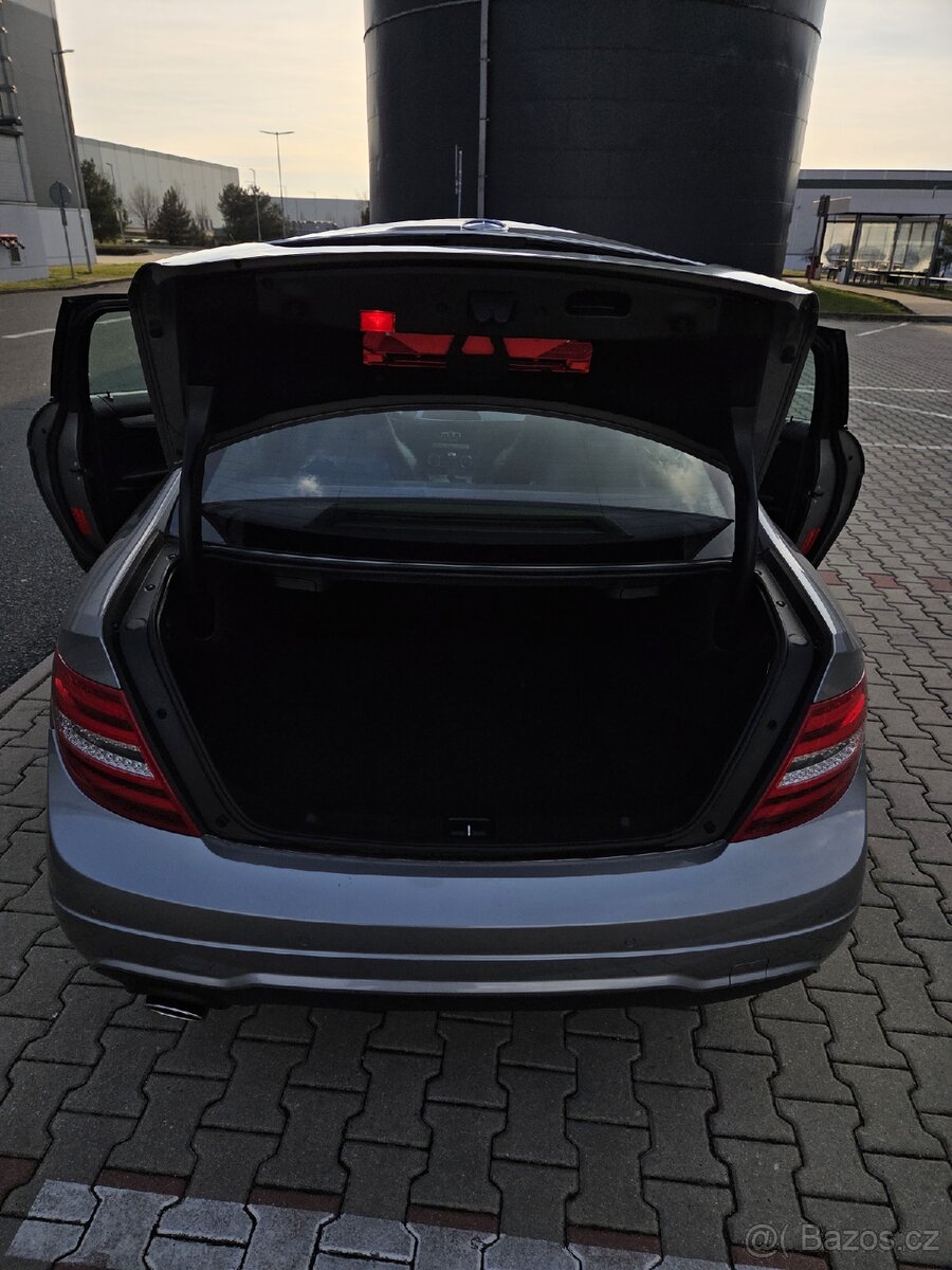 MERCEDES -BENZ C180 - 6