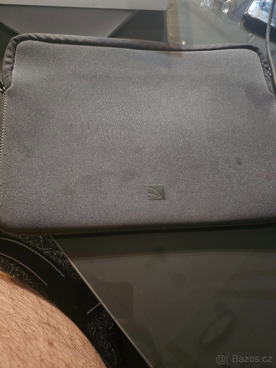 Prodám MacBook Retina 12" ultra tenký - 6