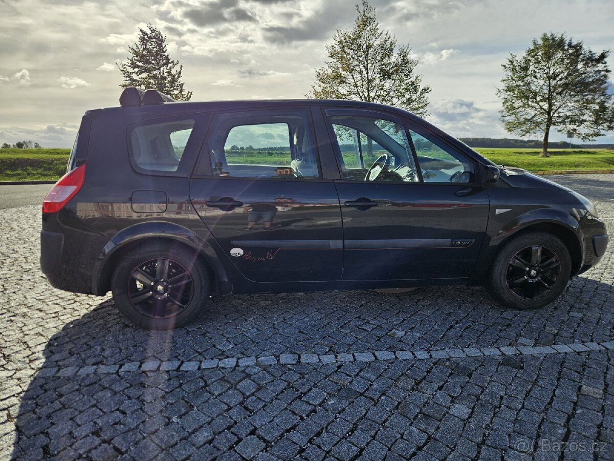 RENAULT GRAND SCENIC 7MÍST - 6