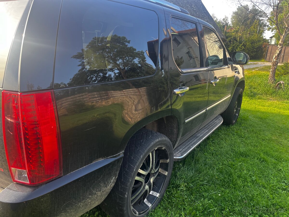 Cadillac escalade III - 6