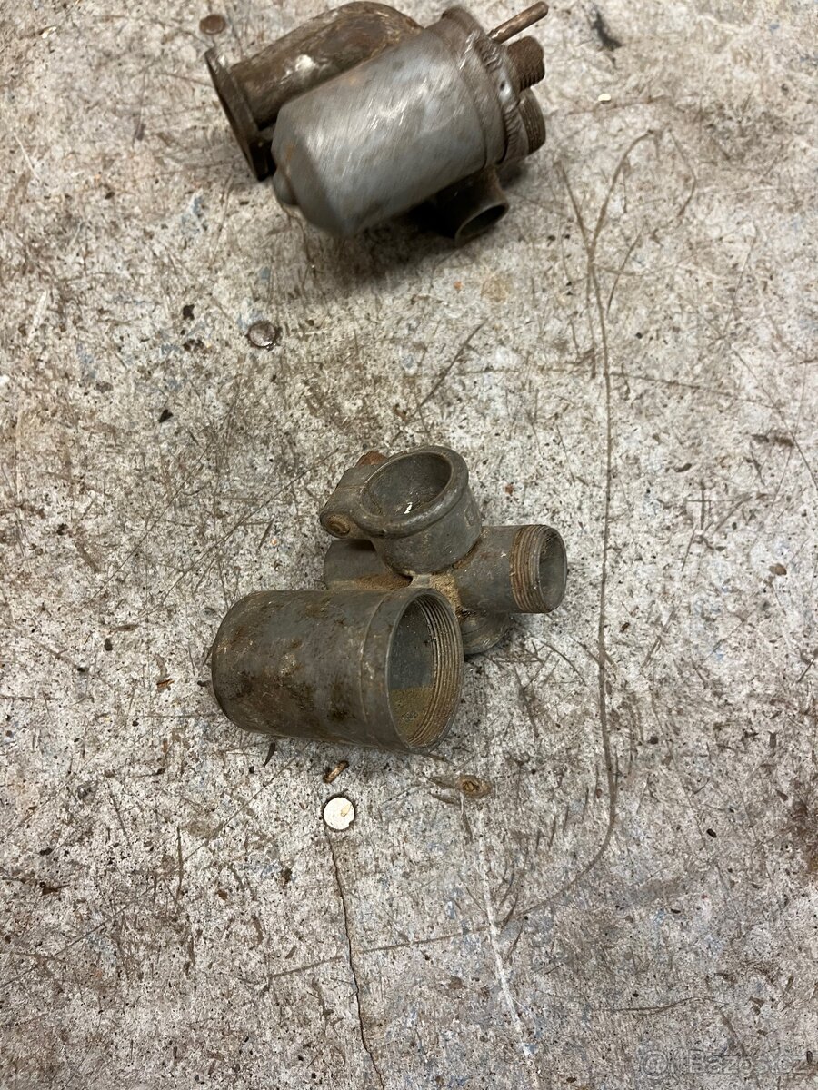 Torza karburátorů asi ČZ 125 B, T - 6