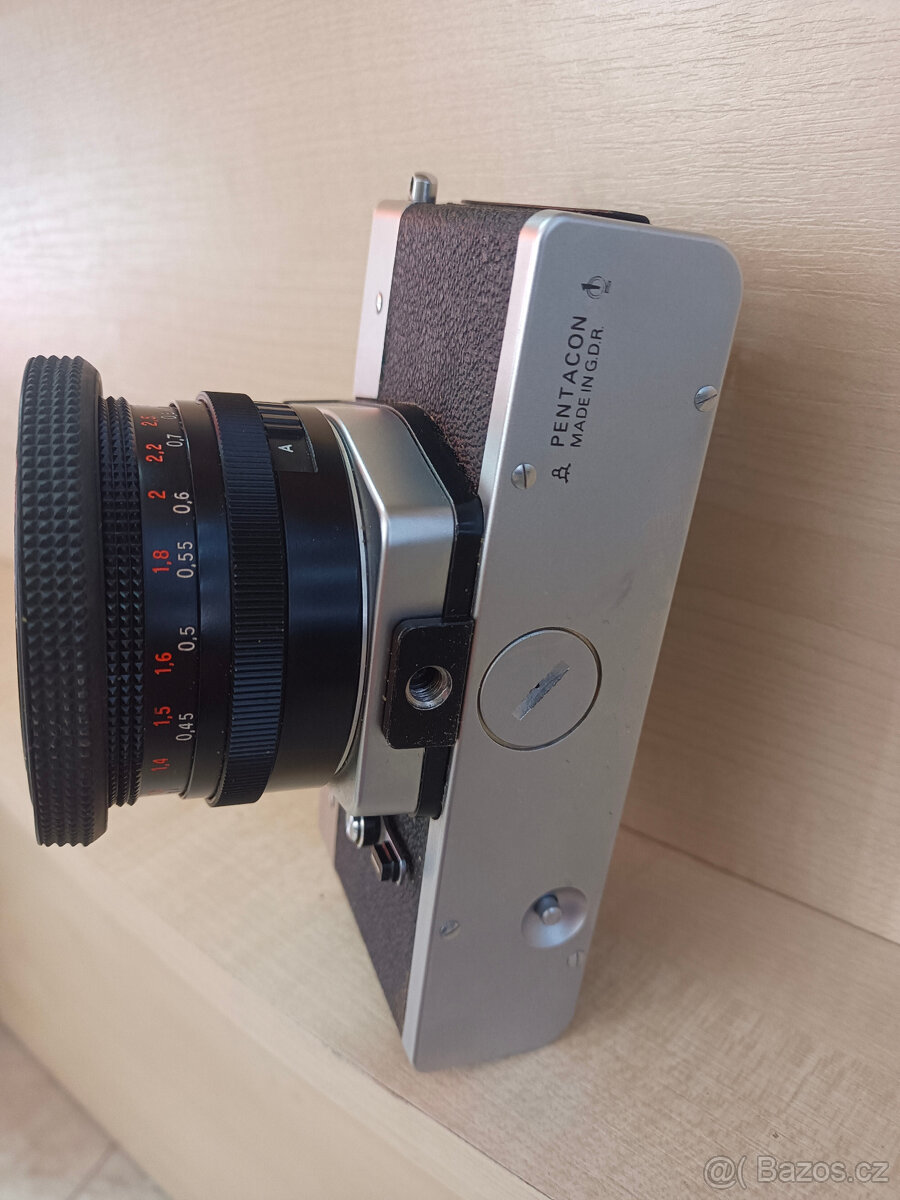 Fotoaparát Praktika LTL zrcadlovka, pěkný stav - 6