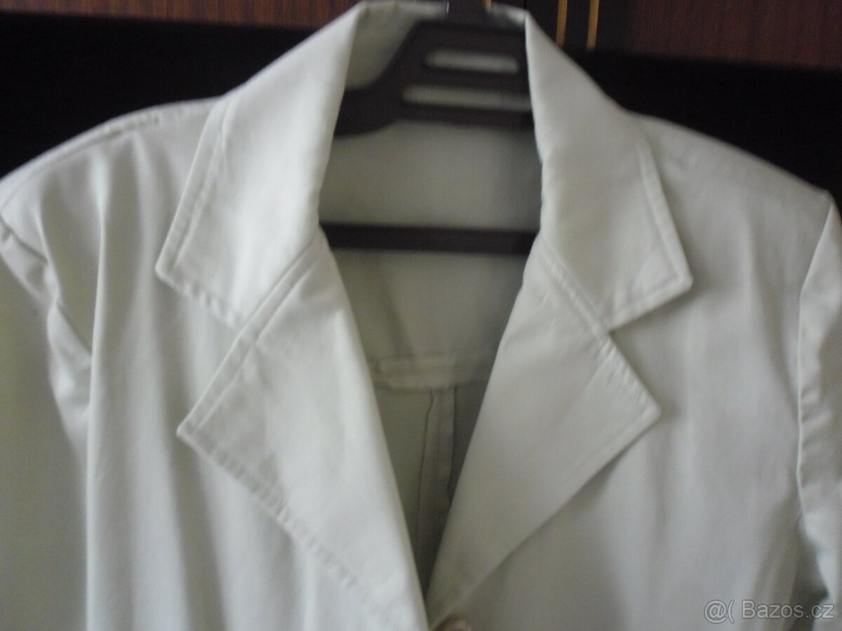 Prodám:dámský nepoužitý denim béžový kostým se sukní,780 Kč - 6