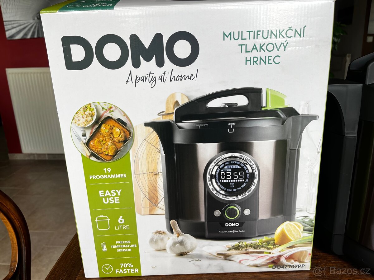 Tlakový hrnec DOMO - 6