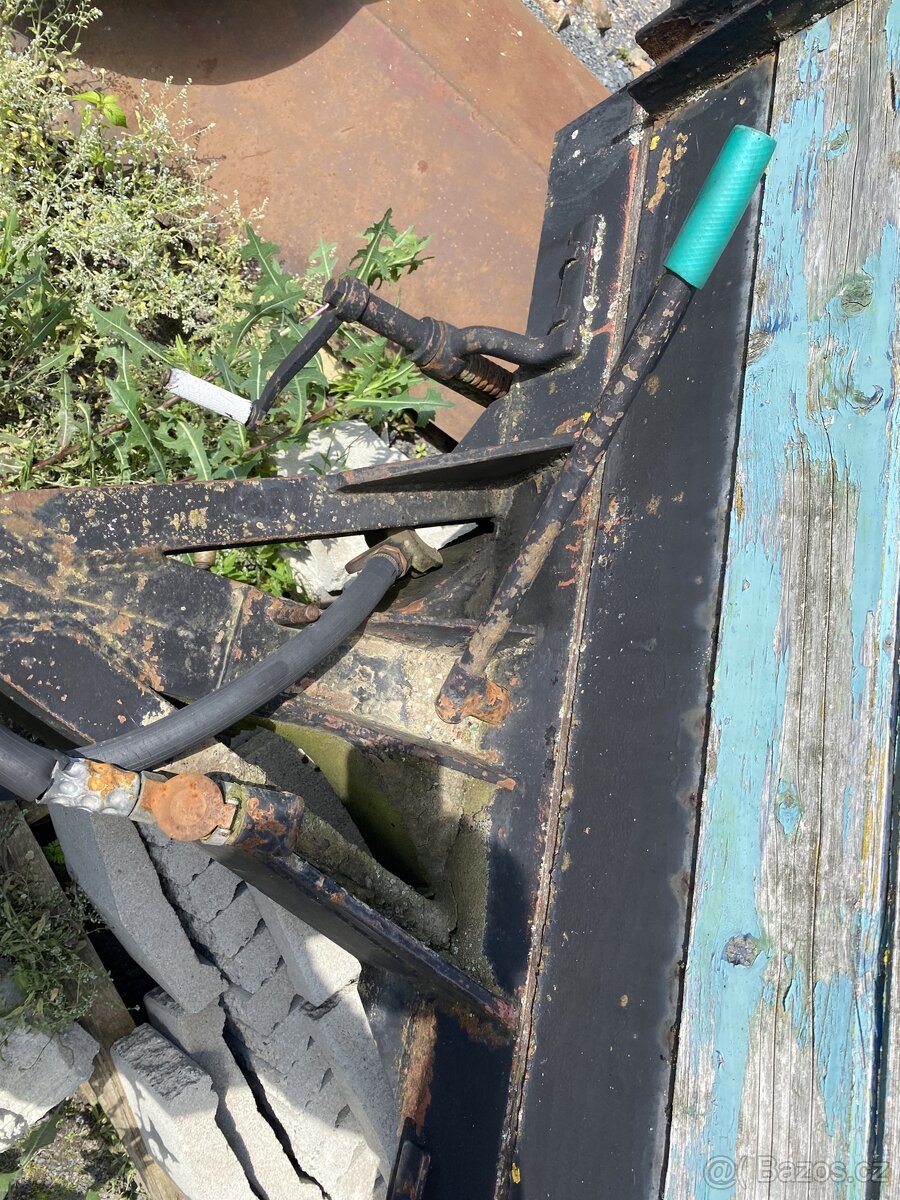 Traktorovy navěs - 6