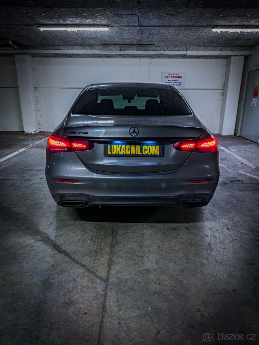 MERCEDES E KLASS 220d AMG 4 Matic - 6