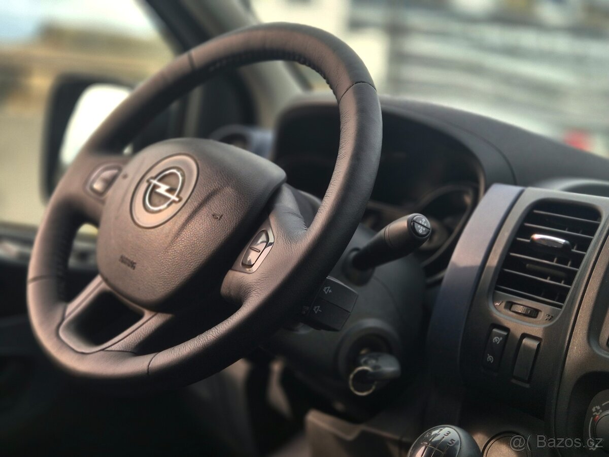 Opel vivaro 6mist - 6