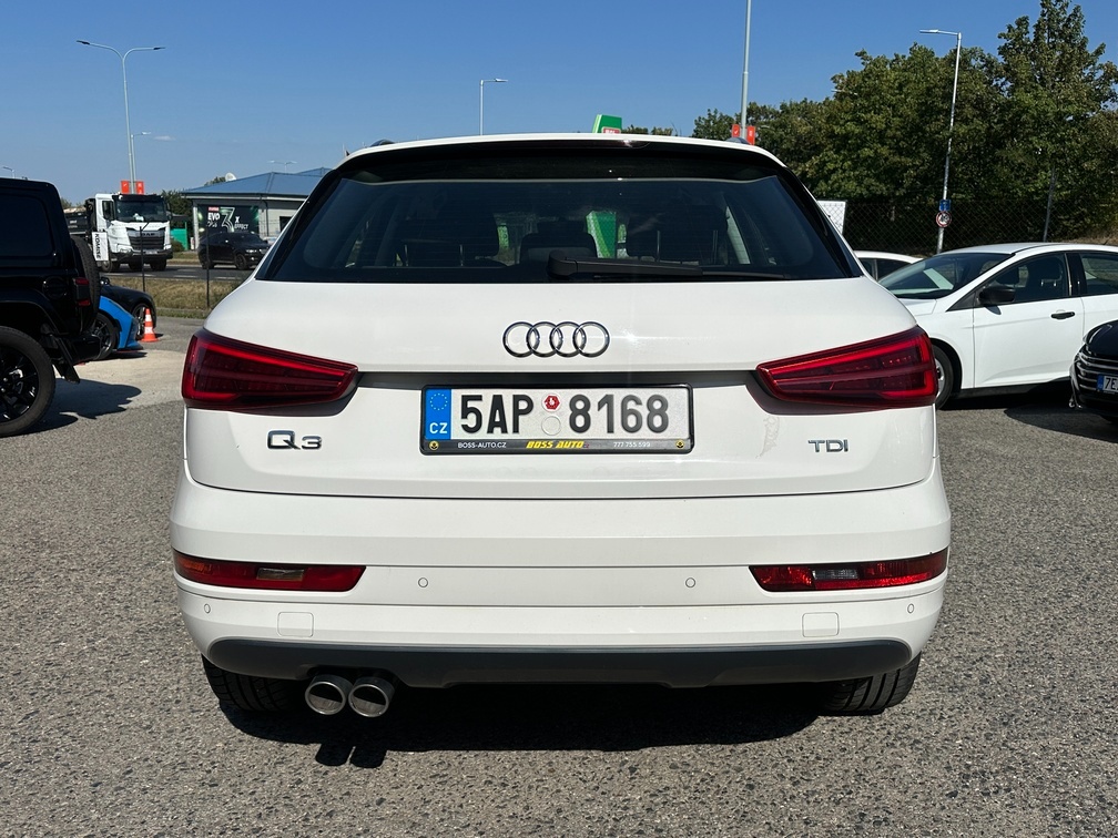 Audi Q3 2016 - 6
