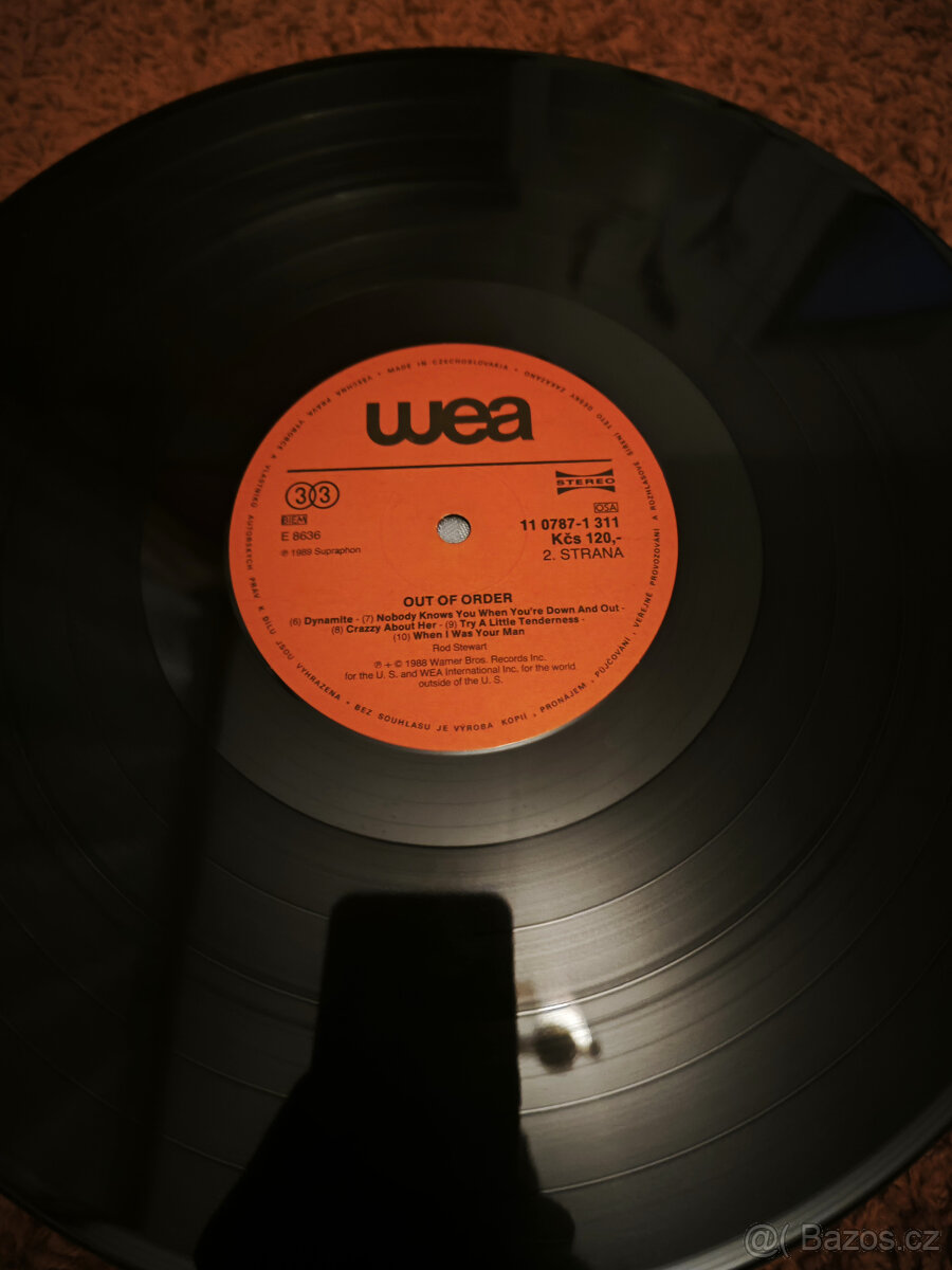 LP Rod Stewart – Out of Order - 6