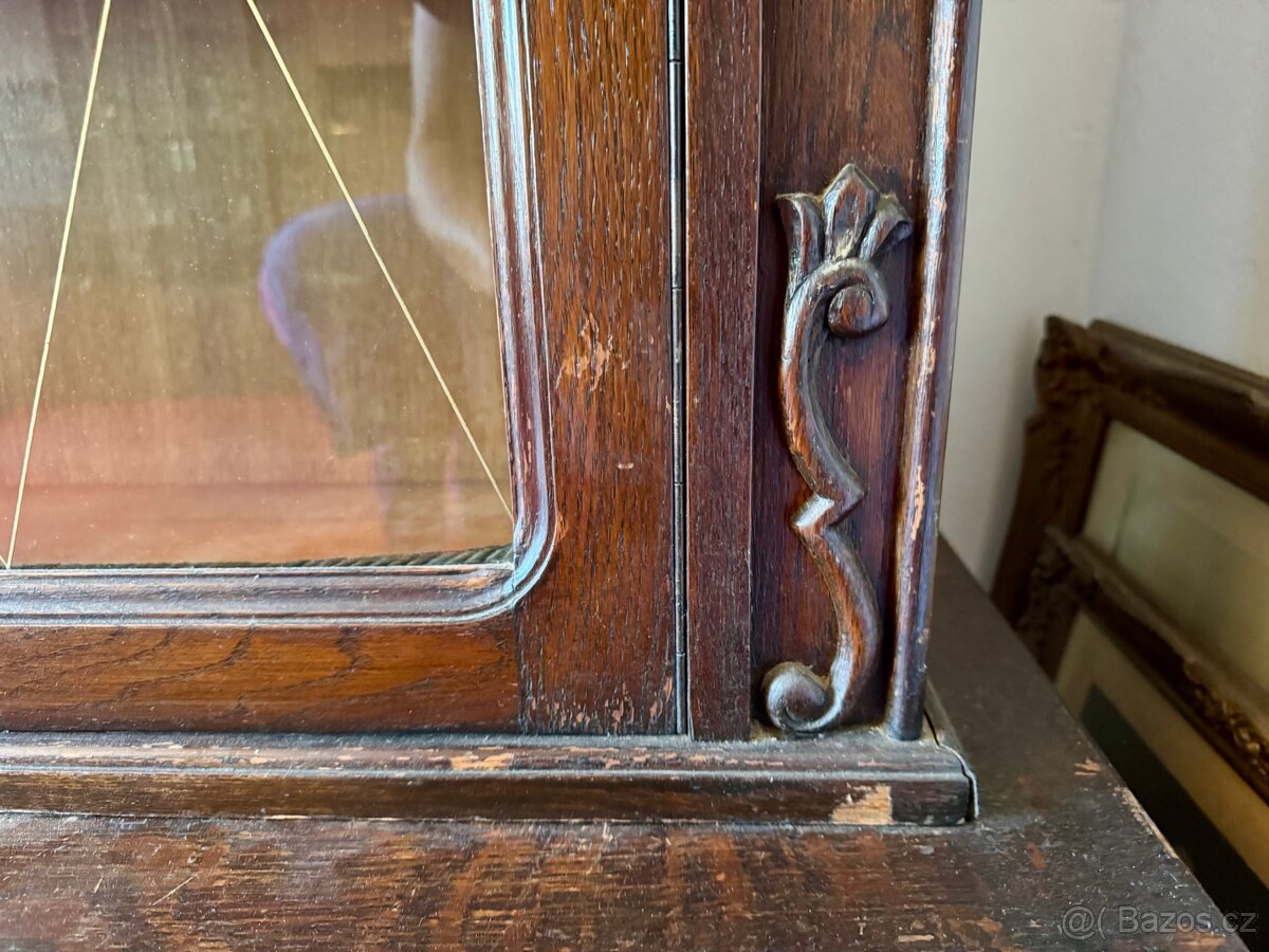 TOP-Luxusní starožitná vitrína, 1. Republika - 6