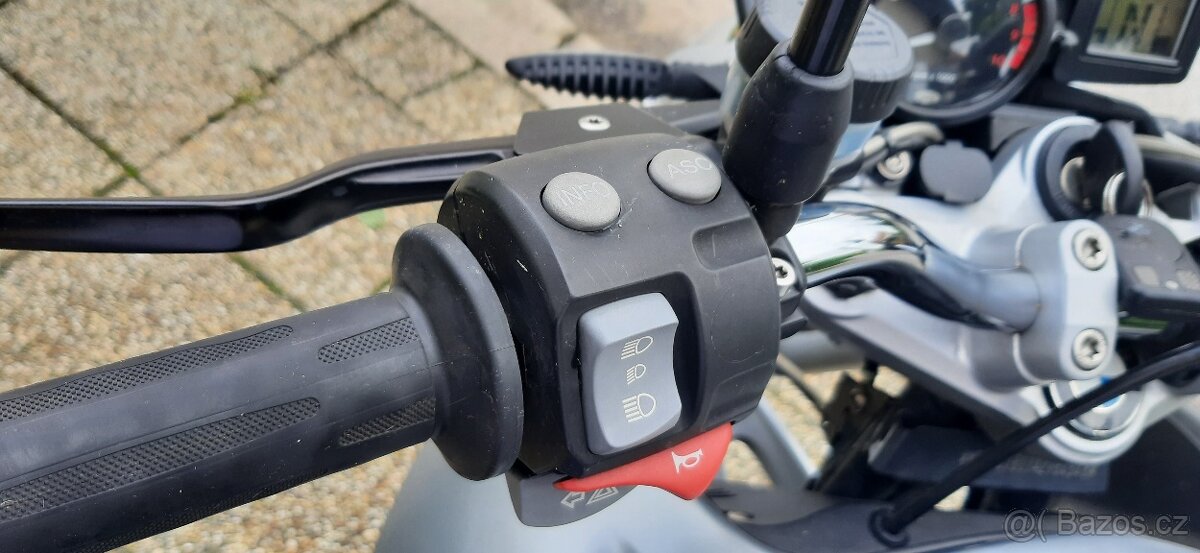 BMW R1200R 45 tis. km - 6