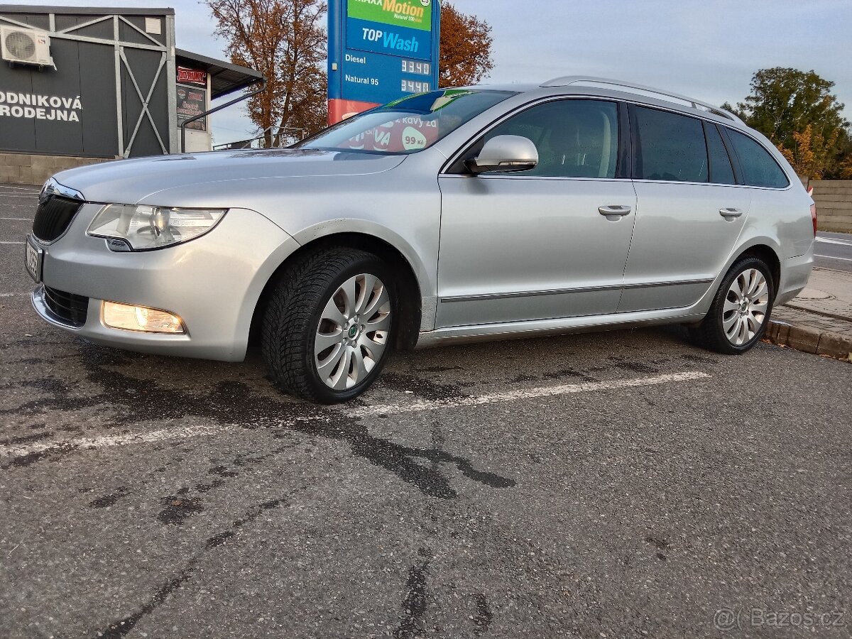 Superb 2 125kw 4×4 - 6