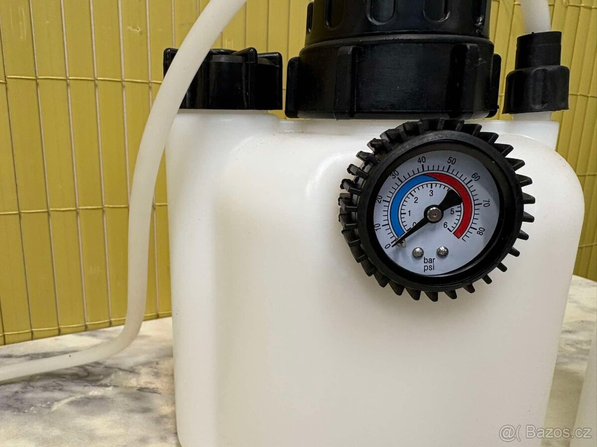 Tlakový postřikovač / nádoba s manometrem(122) - 6