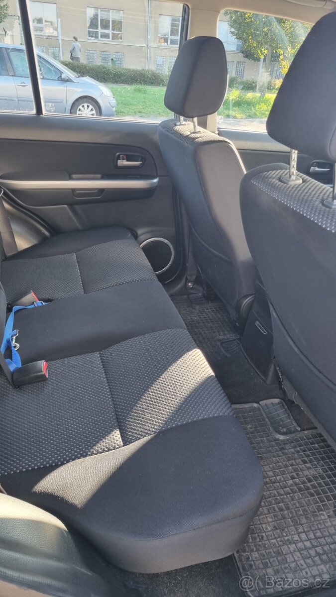 Suzuki Grand Vitara 2,0 - 6