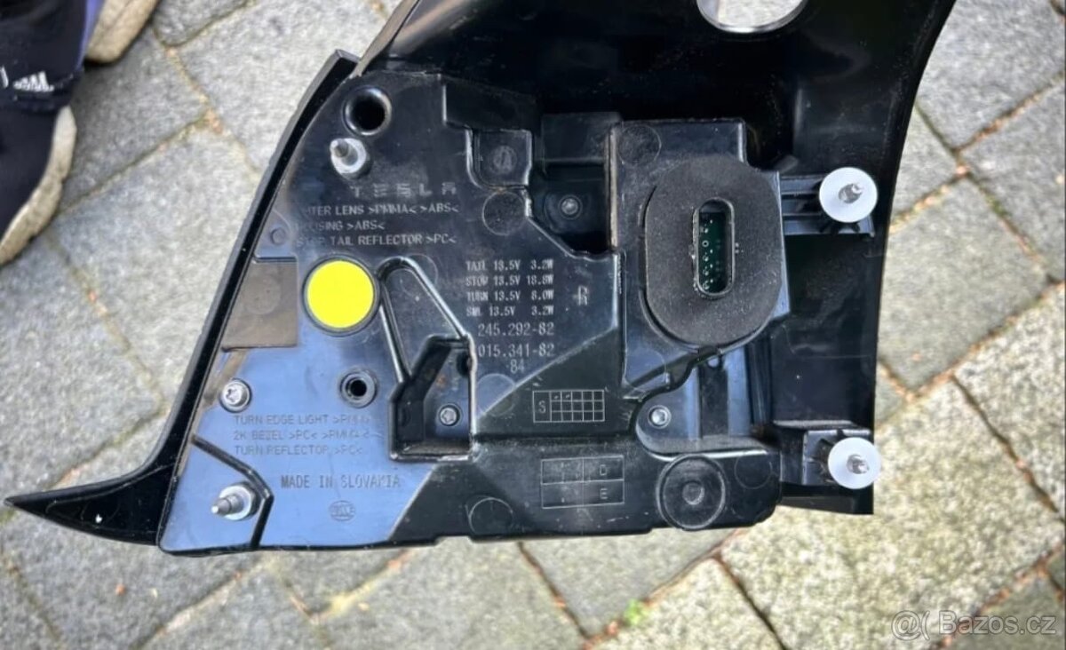 Tesla model 3 model y zadní světla - 6