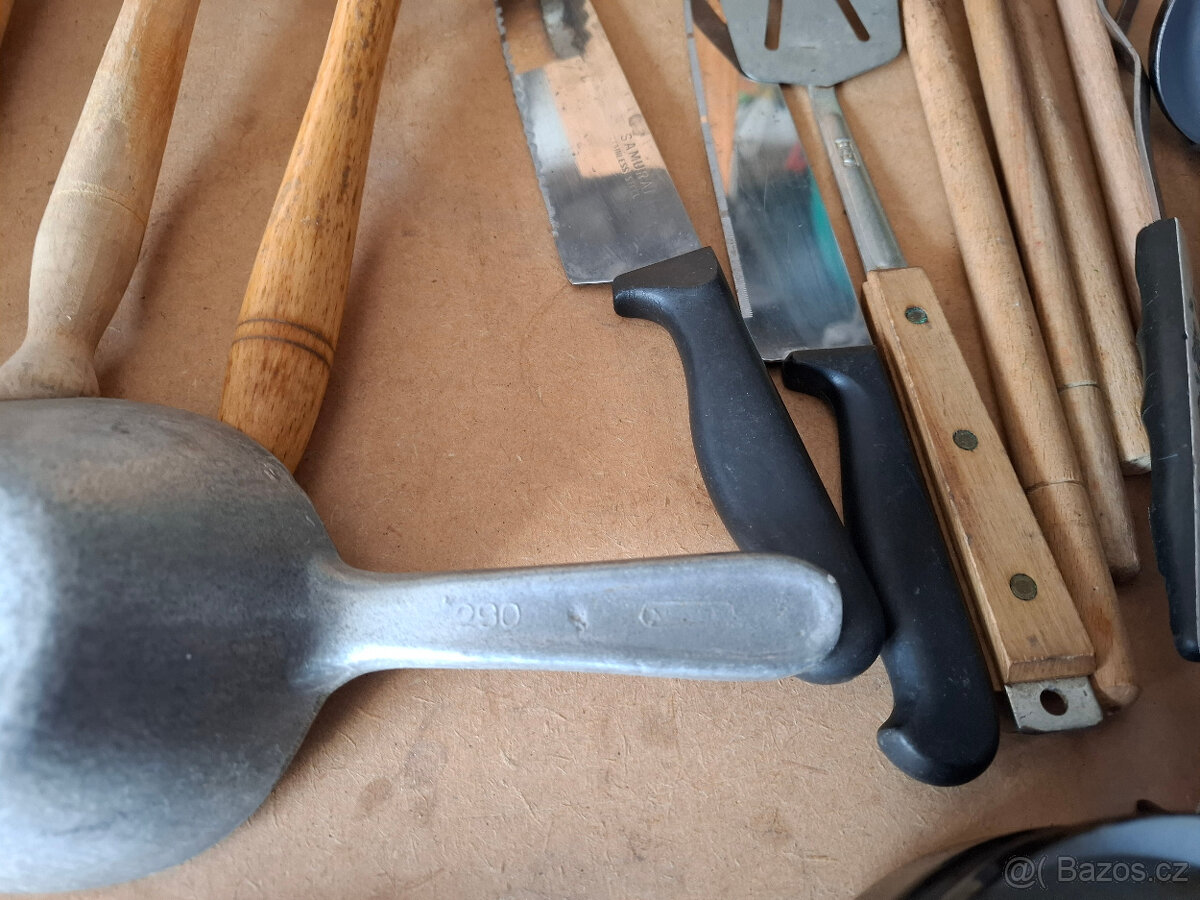 Prodám retro pomůcky do kuchyně - 6