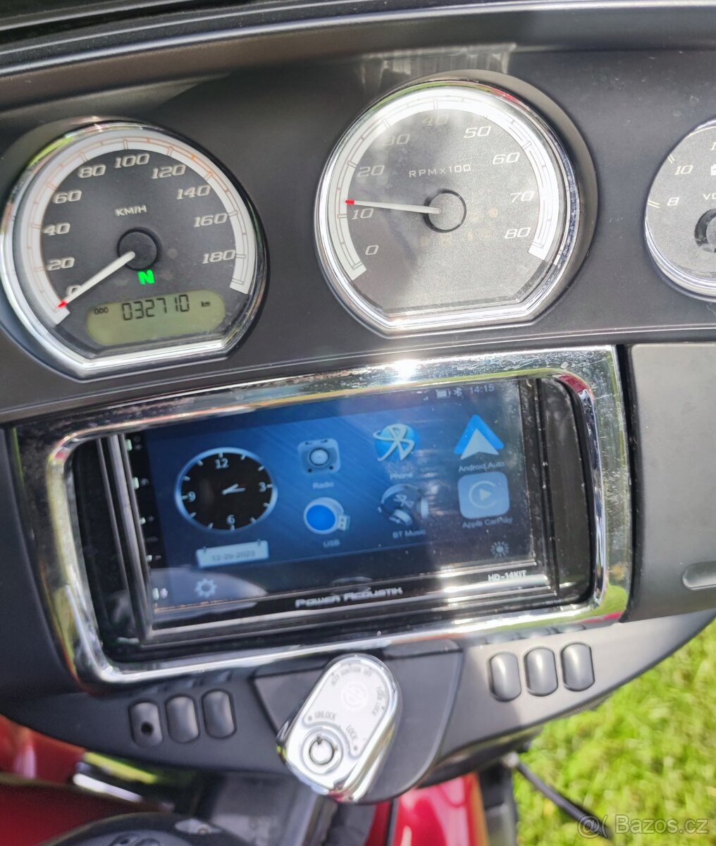 Harley Davidson Street Glide - 6