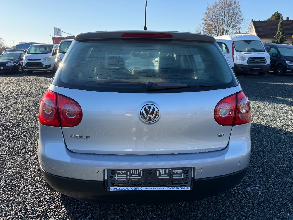 Volkswagen Golf 1.6i 75Kw Comfortline Automat - 6