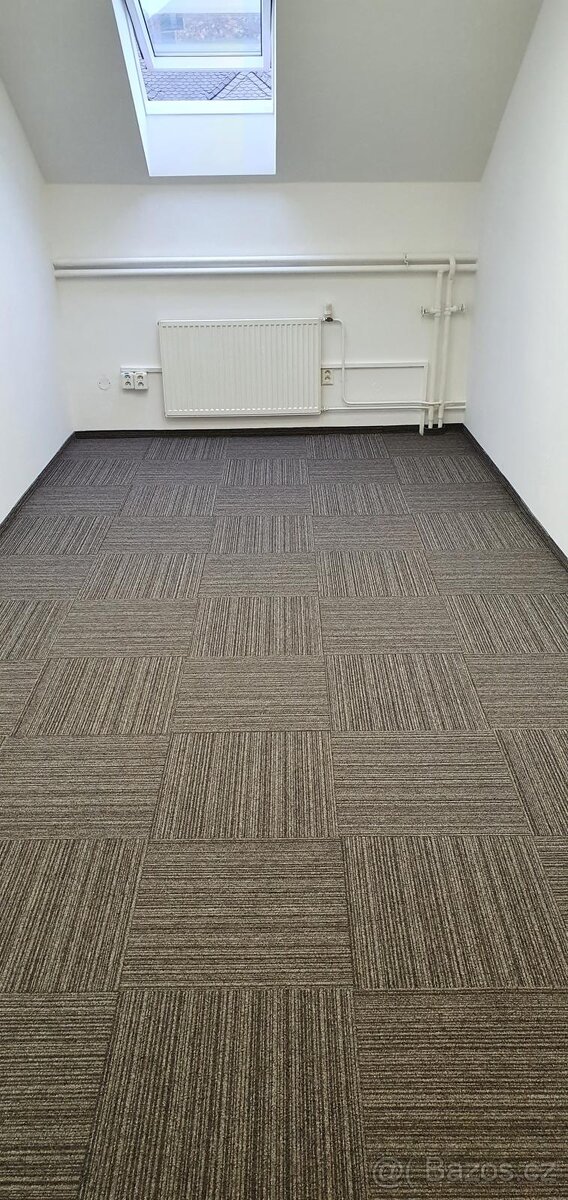 Pronájem rekonstruovaných kancelářských prostor 65 a 20m2 - 6