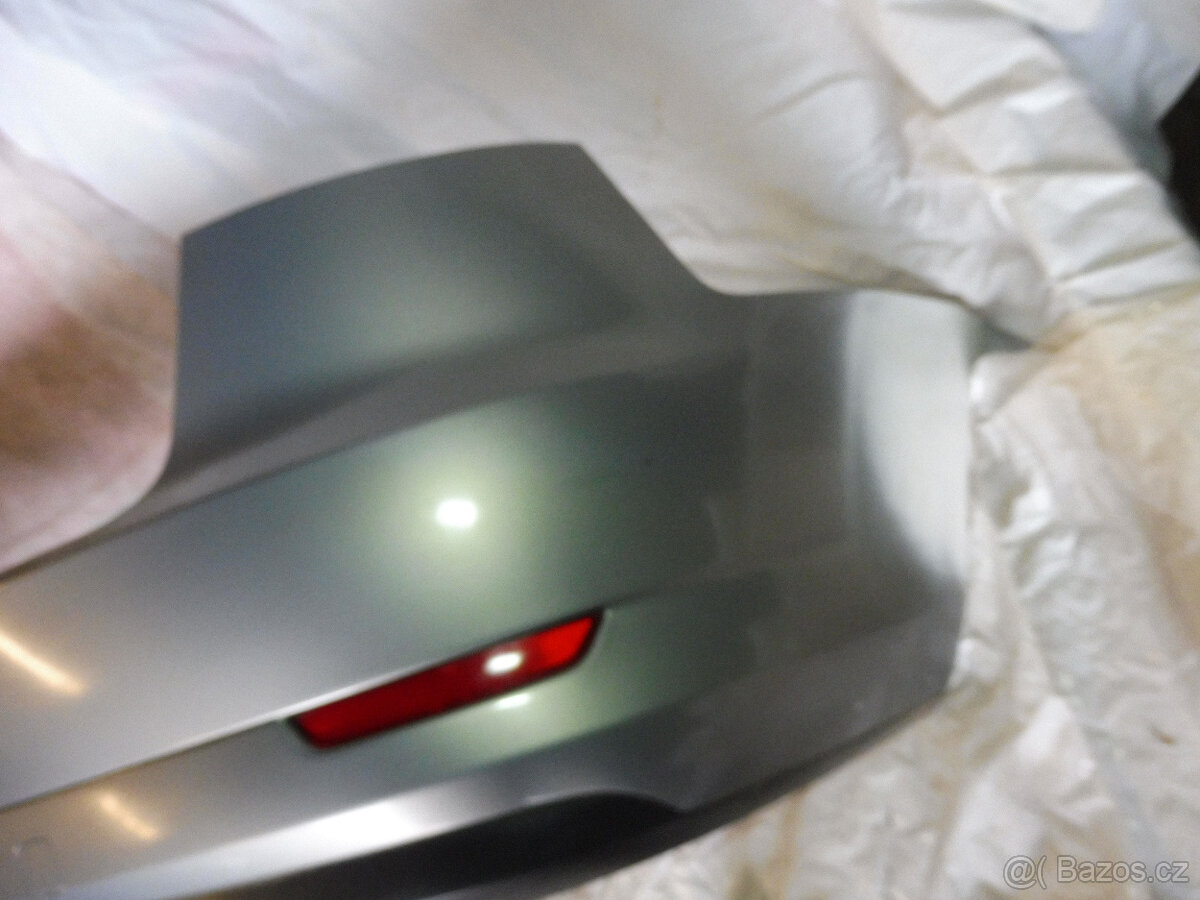 Prodám díly z nebouraného FORDU MONDEO 2,0i16V, rv:2008 - 6