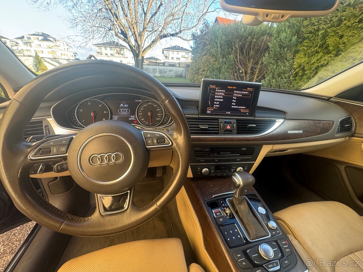 AUDI A6 - 6