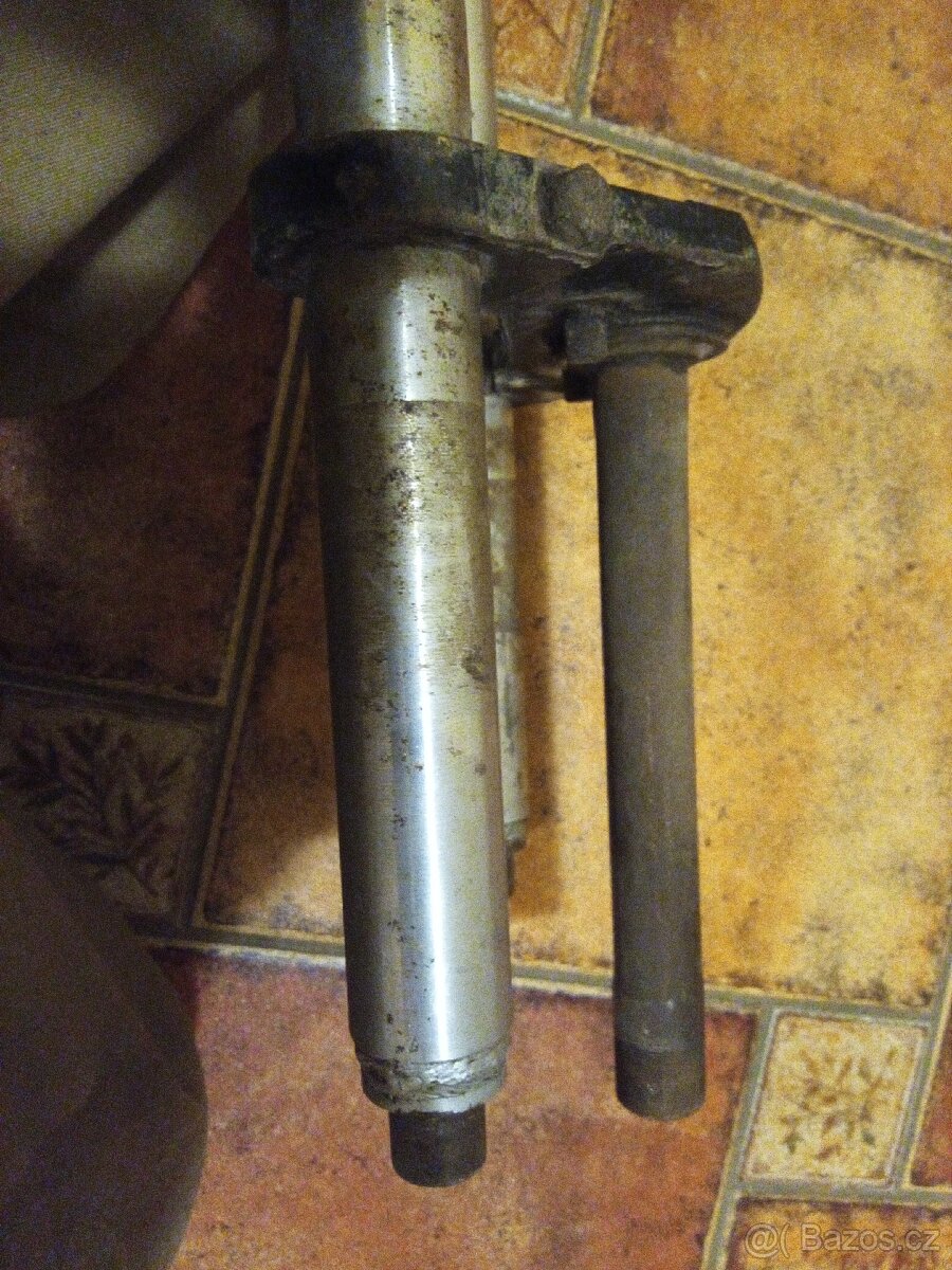 Cz- přední vidlice - 6
