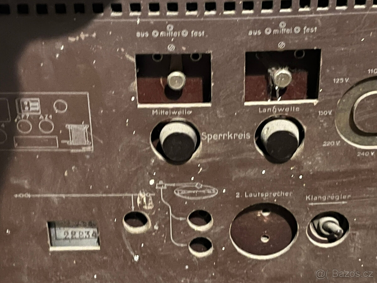 Prodám starožitné rádio zn. IMPERIAL LW 28 - 6