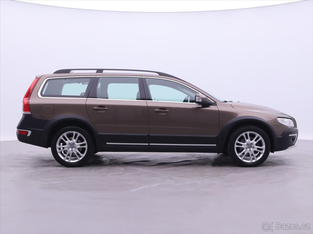 Volvo XC70 2,4 D4 133kW Aut. AWD Summum (2016) - 6